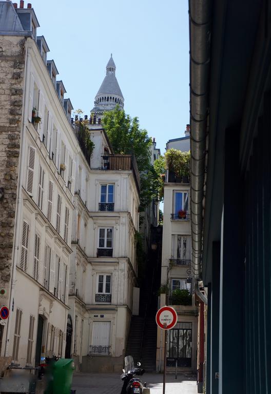 Studios De Charme A Montmartre Paříž Pokoj fotografie